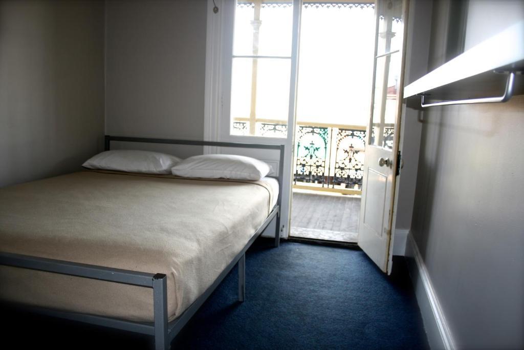 Glenelg Beach Hostel 객실 사진