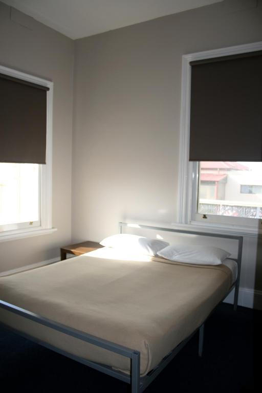 Glenelg Beach Hostel 객실 사진