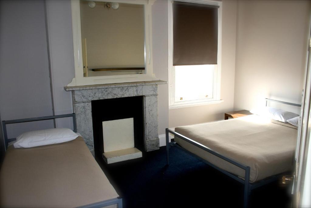 Glenelg Beach Hostel 객실 사진