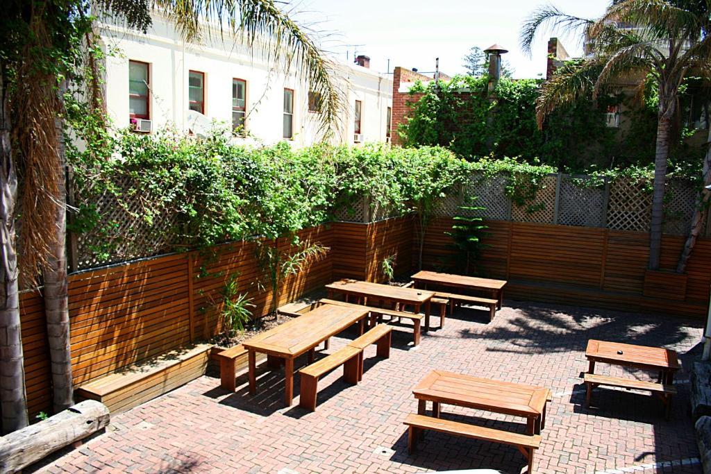 Glenelg Beach Hostel 외부 사진