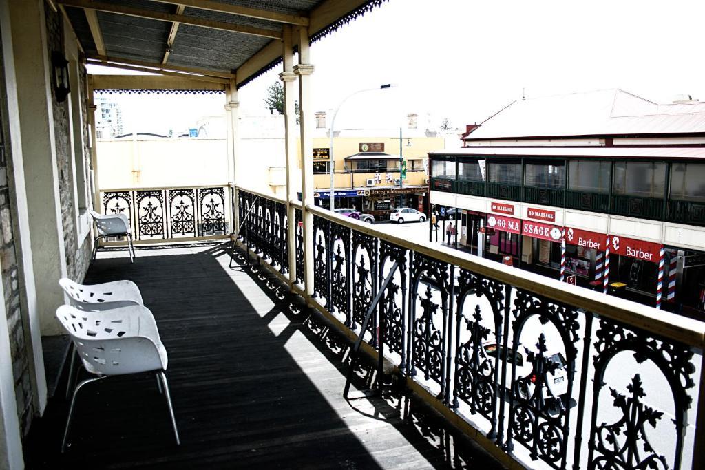 Glenelg Beach Hostel 외부 사진