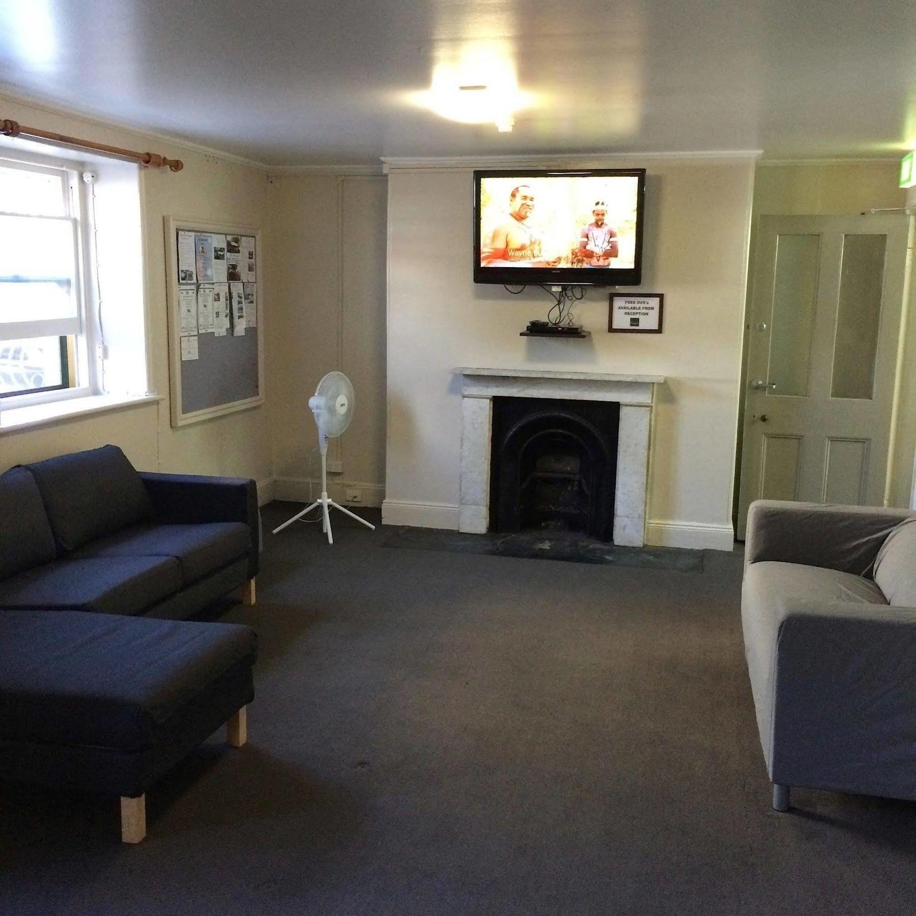 Glenelg Beach Hostel 외부 사진